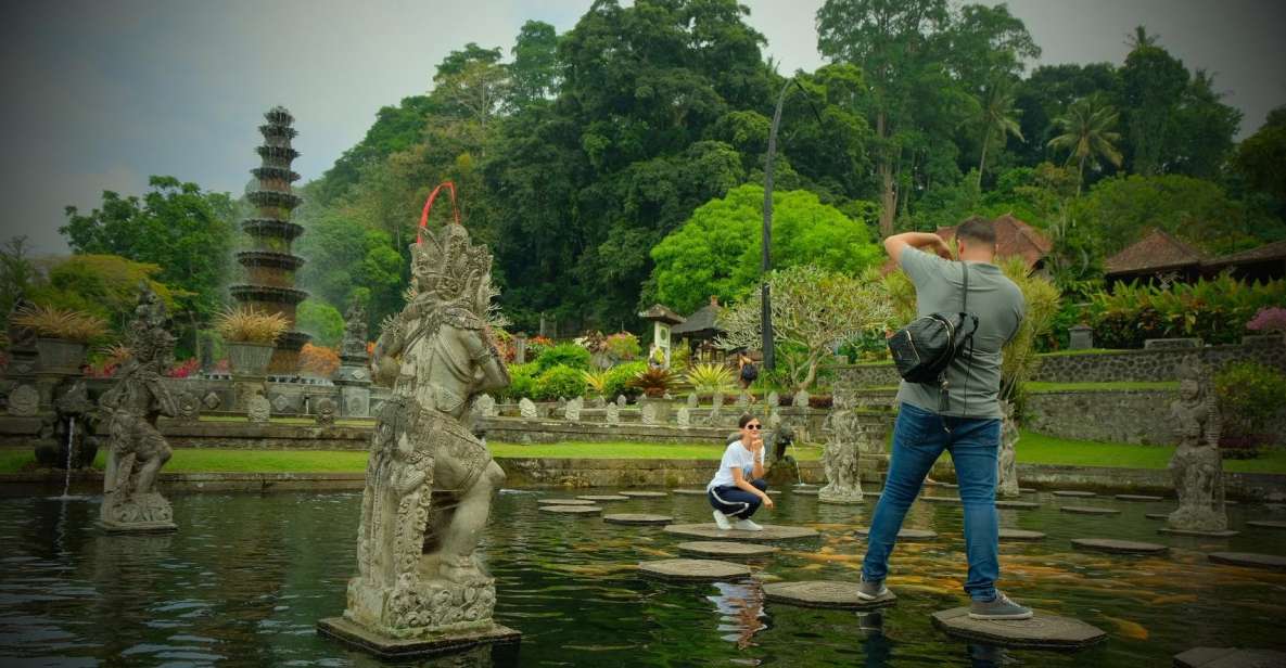 Sidemen: Traditional Villages, Salt Farm & Tirta Gangga Tour - Visiting Tirta Gangga Palace