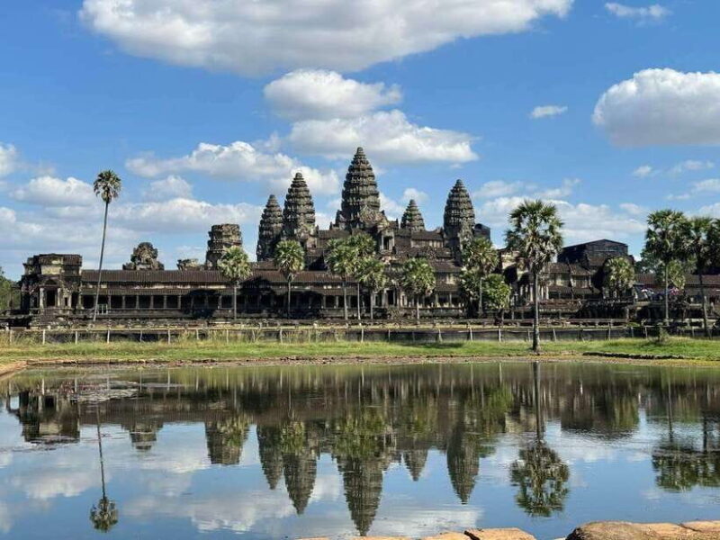 Siem Reap: 1-Day Angkor Tour with French-Speaking Guide - A Closer Look at the Tour Experience