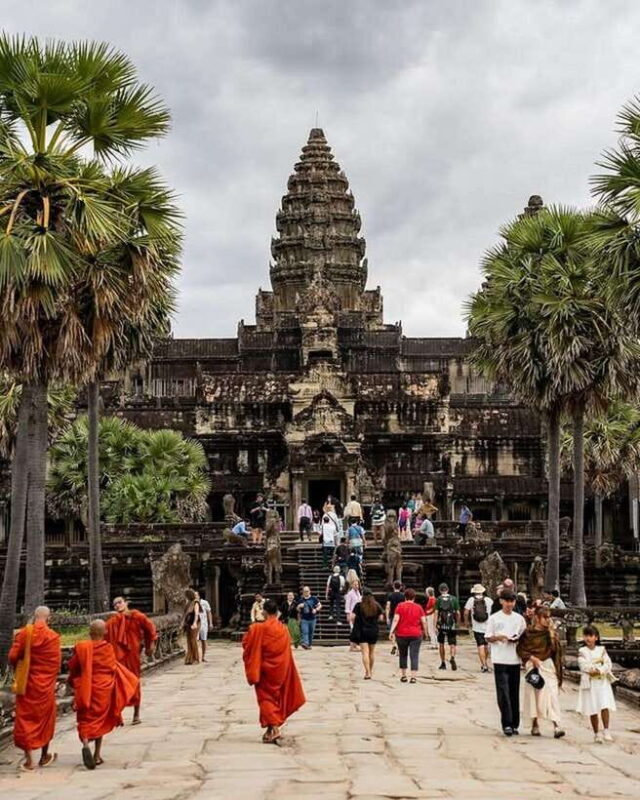 Siem Reap: 1-Day Angkor Tour with French-Speaking Guide - Practical Tips for Making the Most of Your Day