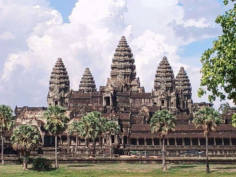 Siem Reap: 3-Day Guided Tour with Angkor Wat Sunrise - First Impressions: What to Expect from the Tour