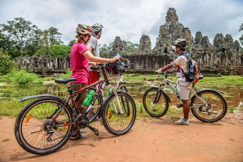 Siem Reap: Angkor Sunrise Bike Tour with Breakfast and Lunch - FAQ
