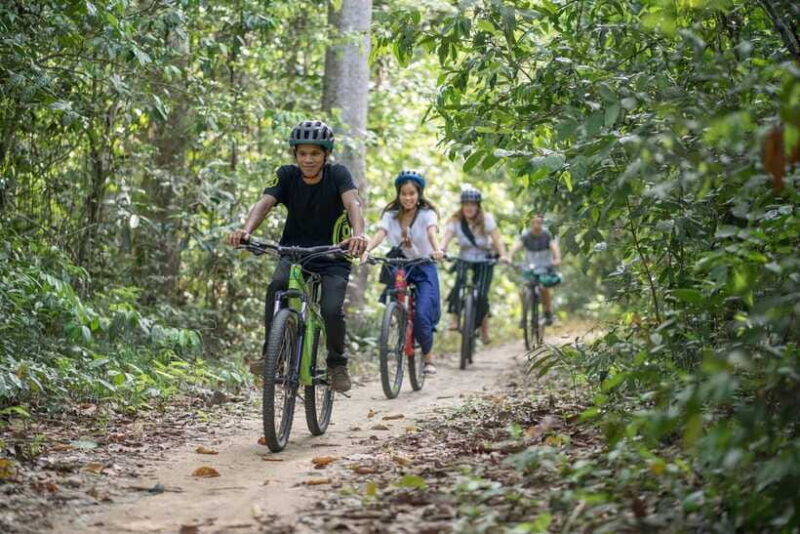 Siem Reap: Angkor Temples Off-Track Bicycle Tour - Authentic Reviews from Participants