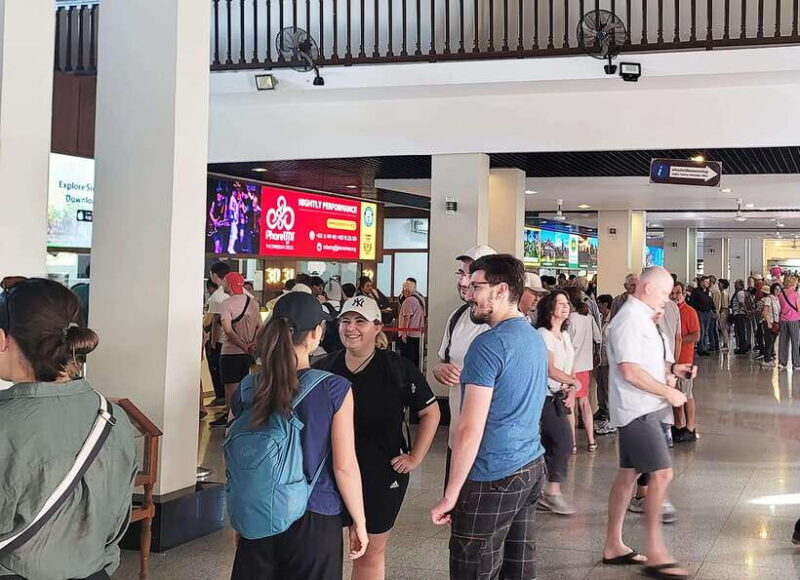 Siem Reap: Angkor Wat Admission Ticket - The Experience at the Entrance