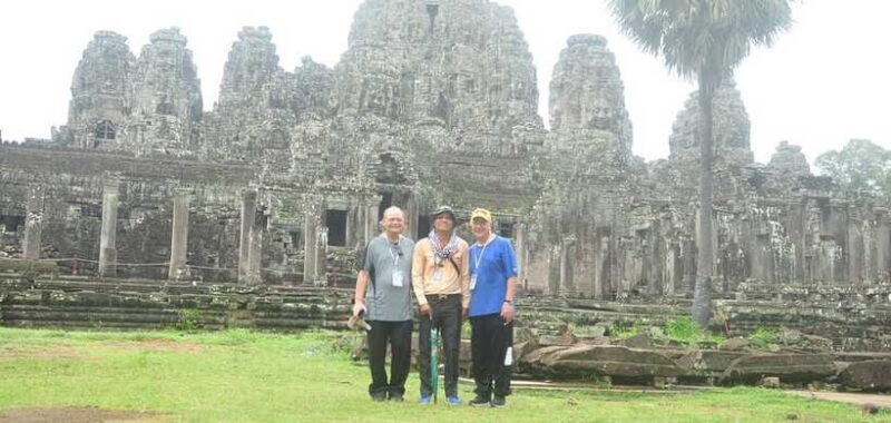 Siem Reap: Angkor Wat and Floating Village Day Tour - What Reviewers Say