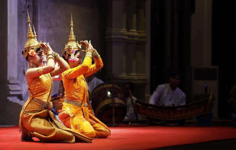 Siem Reap: Apsara Show Including Dinner & Hotel Pickup - What to Expect from the Experience