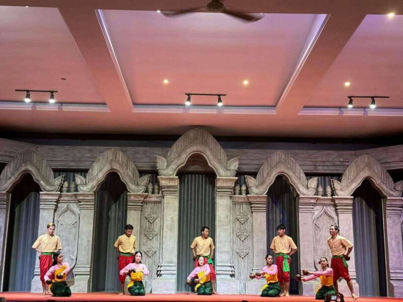 Siem Reap: Apsara Show Including Dinner & Hotel Pickup - Who Will Love This Tour?