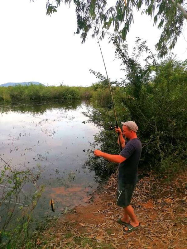 Siem Reap: Fishing in the rice fields, in the villages of Siem Reap - Analyzing the Value