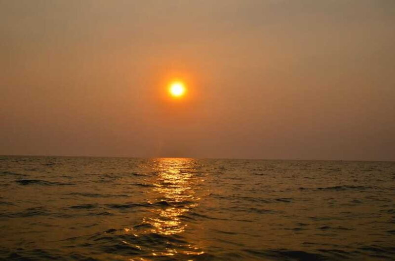 Siem Reap: Half-Day Kampong Phluk with Sunset, Boat & Guide - Who Should Consider This Tour?