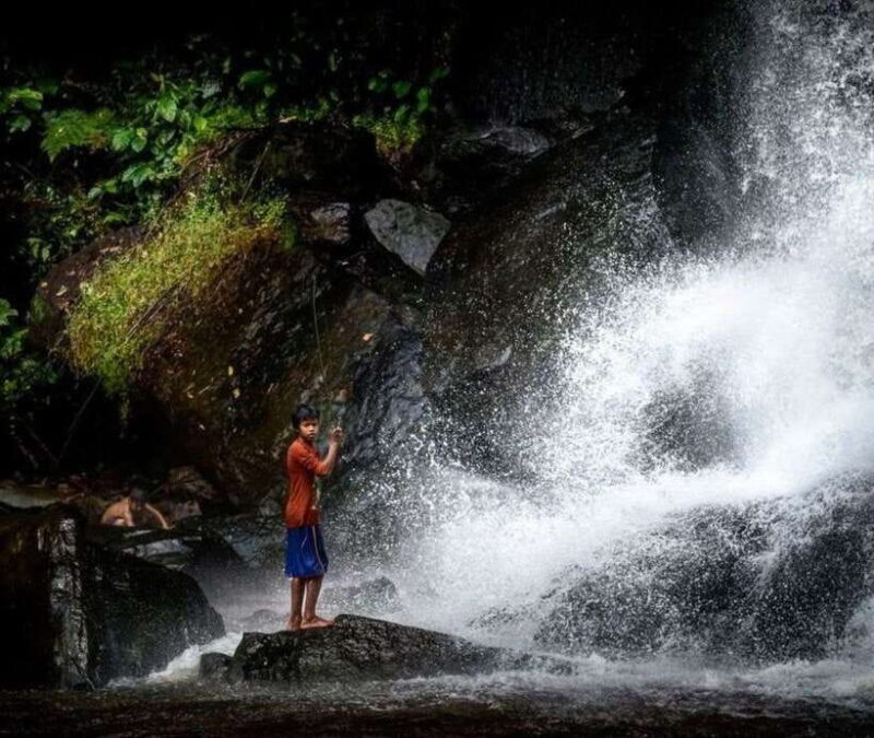 Siem Reap: Kulen Waterfall & 1000 Lingas Day Tour with Lunch - What’s Included and What’s Not