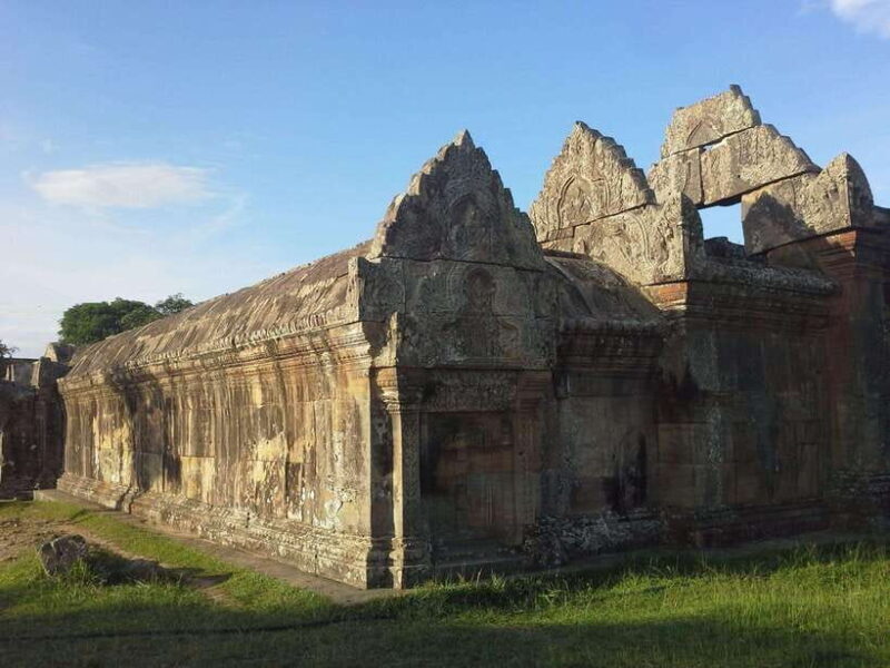 Siem Reap: Preah Vihear Temple Day Trip with Guide - Key Points