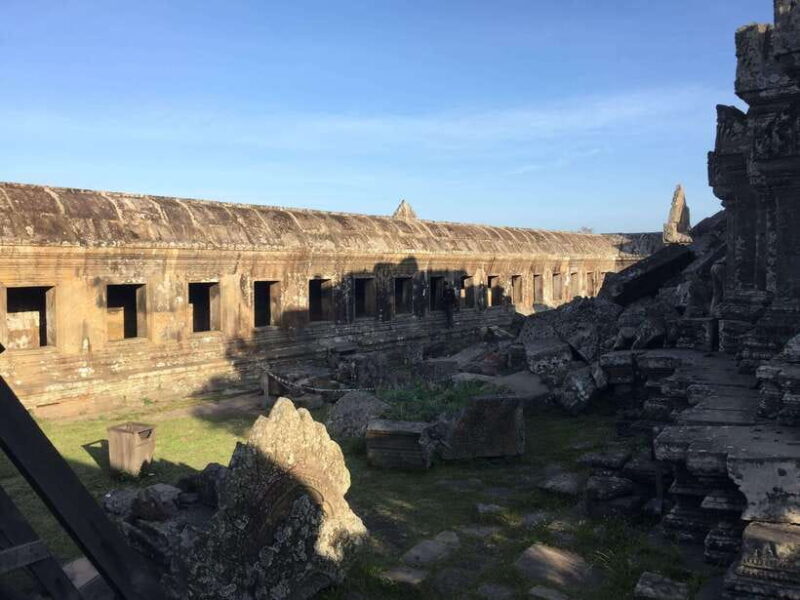 Siem Reap: Preah Vihear Temple Day Trip with Guide - Analyzing the Value