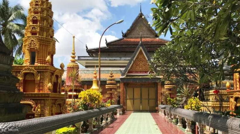 Siem Reap Private Car Charter with English Speaking Driver - Who Will Benefit Most?  