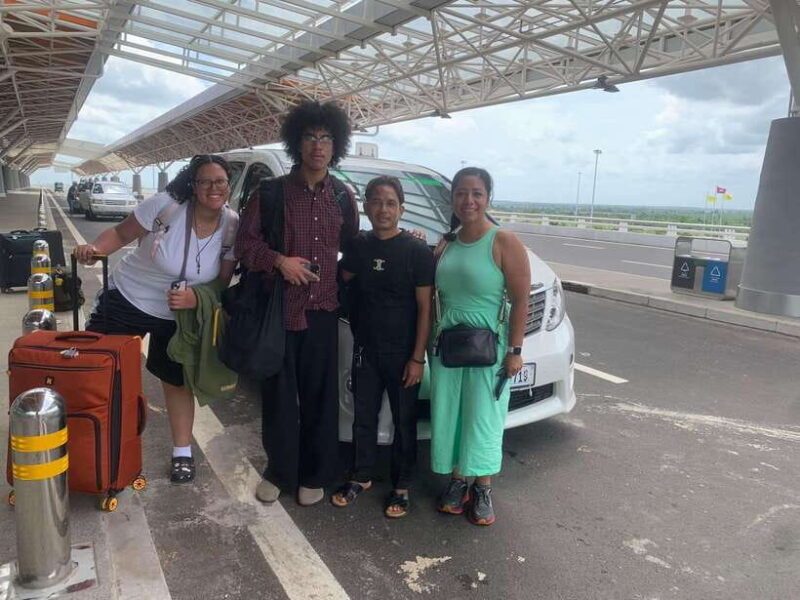 Siem Reap: Private Taxi to Angkor Wat and Small Circuit - Key Points