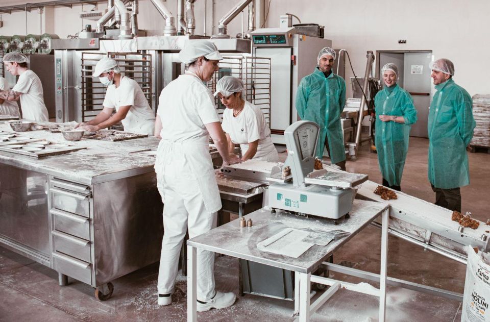 Siena - Discover Typical Sienese Sweets With Tasting - Key Points