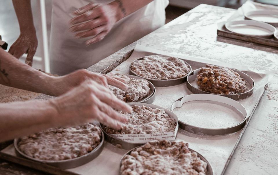 Siena - Discover Typical Sienese Sweets With Tasting - History and Tradition of Sienese Sweets