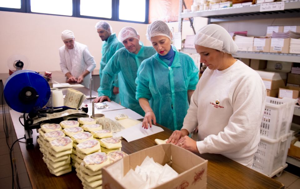 Siena - Discover Typical Sienese Sweets With Tasting - Production Process Insights