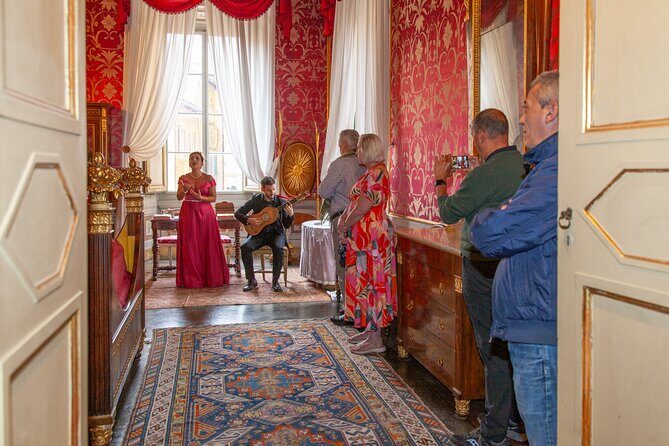 Siena: Intimate Opera Concert & Tour in Piazza del Campo - FAQ