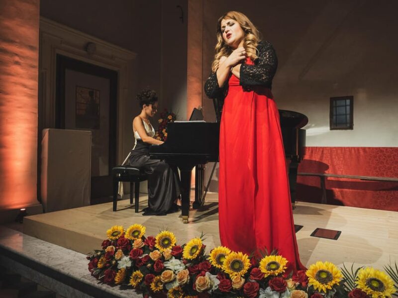 Siena: Italian Opera Concert With Artists Meet & Greet - Key Points