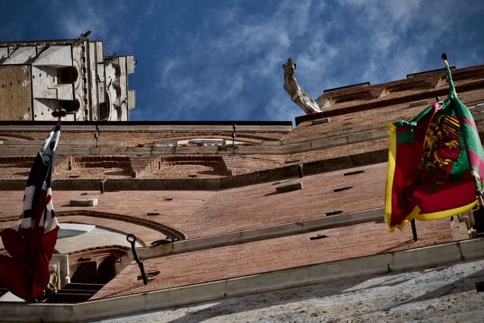 Siena: Palio Walking Tour - Exploring Piazza Del Campo