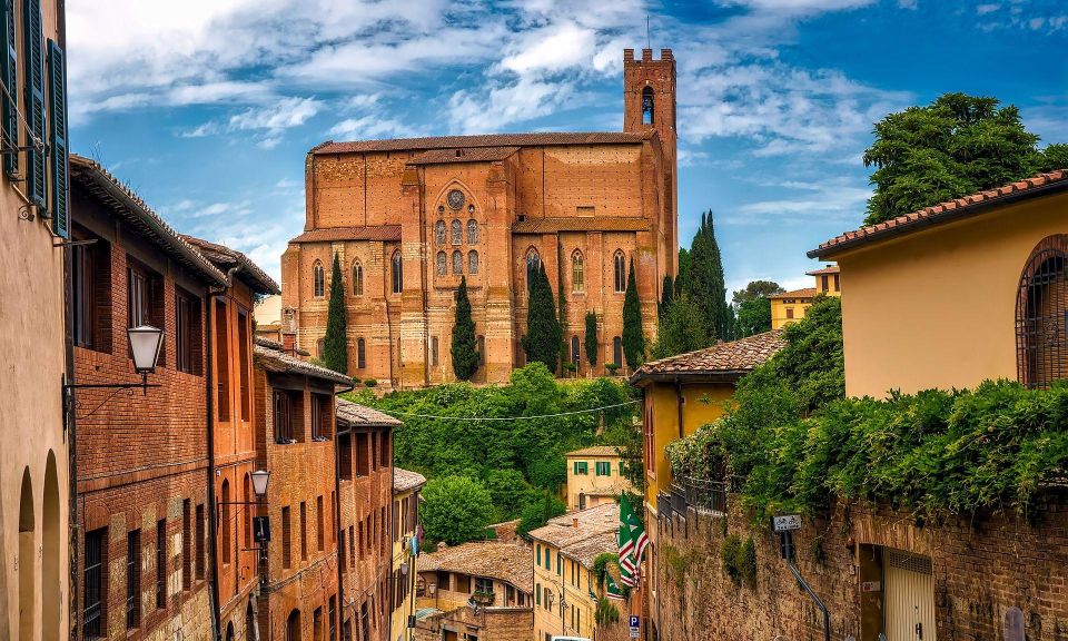 Siena Private Walking Tour - Senones Influence on the City