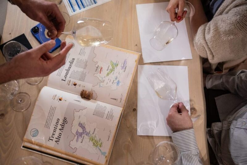 Siena: Wine Tasting Experience With Tuscan Sparkling Wines - Winemaking Techniques