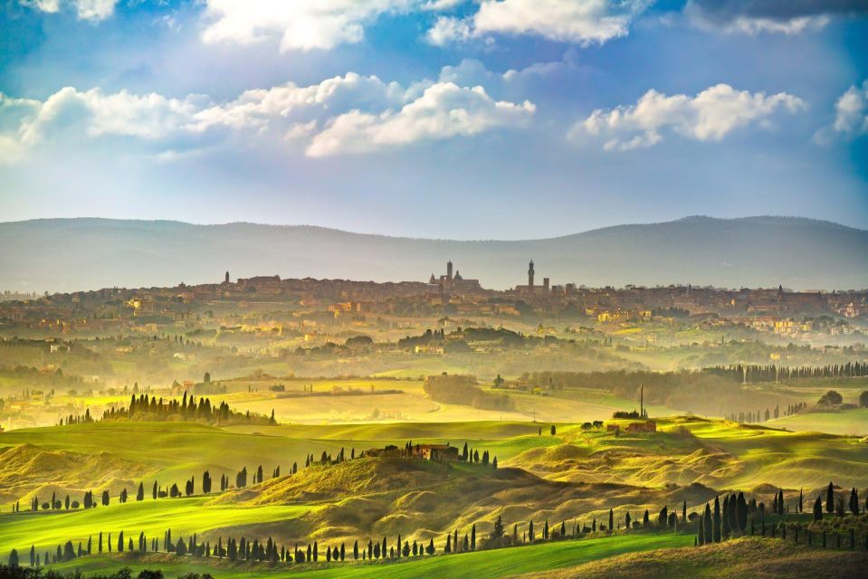 Siena'S Romantic Tales: Love Stories at Piazza Del Campo - Key Points