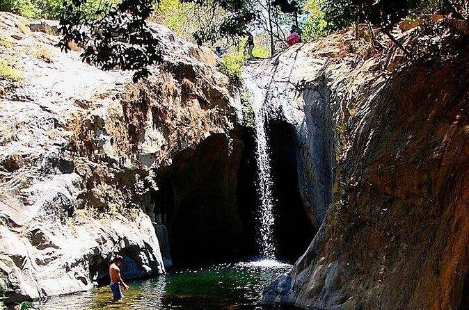 Sierra de Guerrero Waterfalls Tour with Transfers - FAQ
