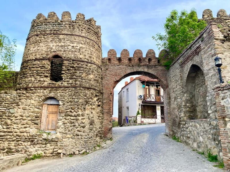 Sighnaghi, David Gareja & Rainbow mountains Private tour - Key Points