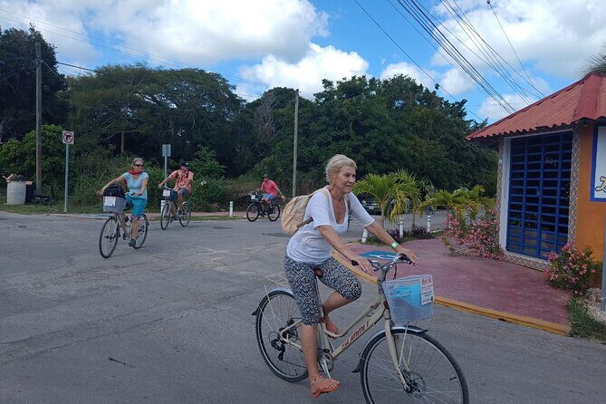 Sightsee Bacalar's Top Sights by Bike - FAQ