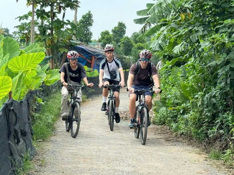 Sightseeing and Explore Hanoi Amazing Cuisine - Engaging With Local Families and Hidden Villages