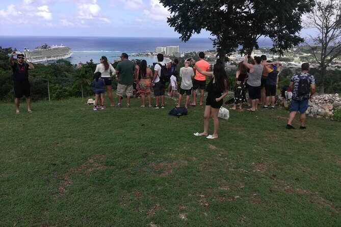 Sightseeing& Beach with stops for Shopping and lunch in Ocho Rios - The Sum Up