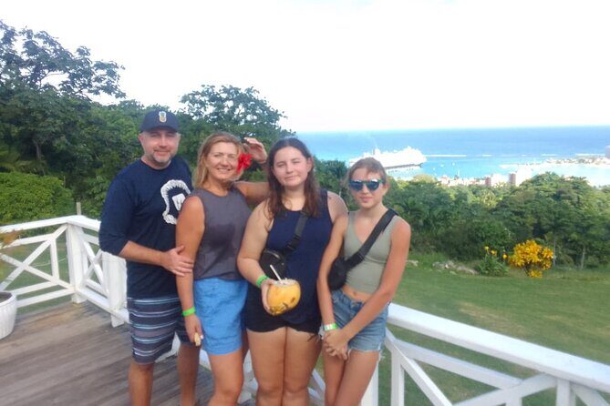 Sightseeing& Beach with stops for Shopping and lunch in Ocho Rios - FAQ