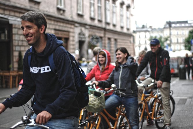 Sightseeing Bike Tour of Krakow - Included Amenities
