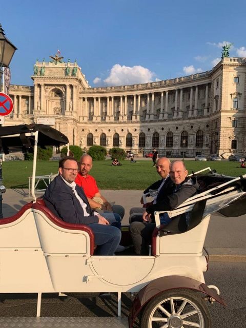 Sightseeing tour in electric vintage car (up to 5 people) - Key Points