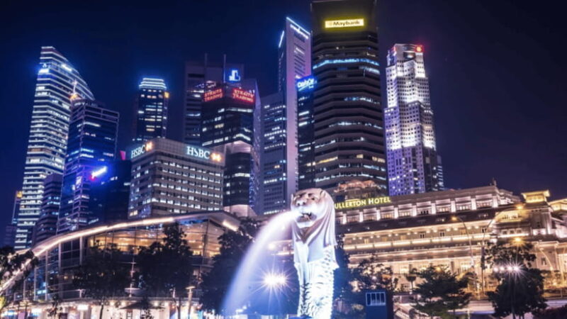 Signature Night Tour: Walk Through Marina with Food Tastings - Exploring Singapore’s Signature Night Tour: Walk Through Marina with Food Tastings
