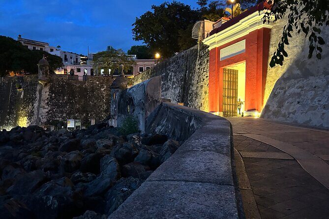 Signs and Wonders in Old San Juan History Culture and Mysteries - Exploring Old San Juan on Foot: What the Tour Offers