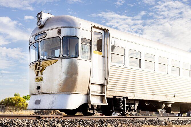 Silver-Tails Rail Sunset With Smithy's Dinner and Show - Authentic, Fun, and Scenic: Who Will Love This?