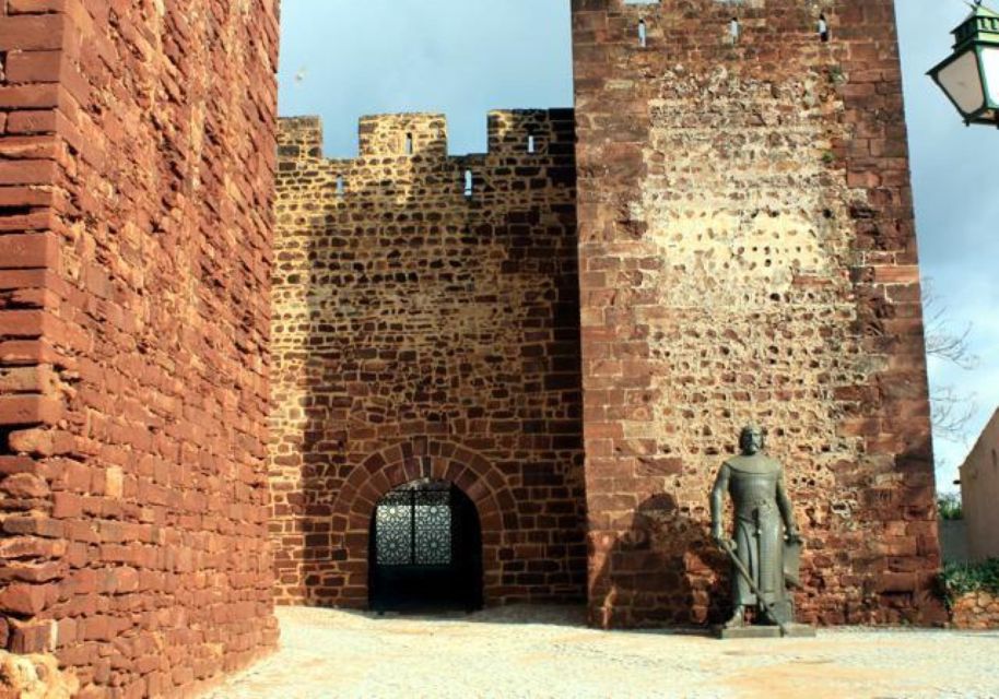 Silves Scavenger Hunt and Sights Self-Guided Tour - Experience Highlights