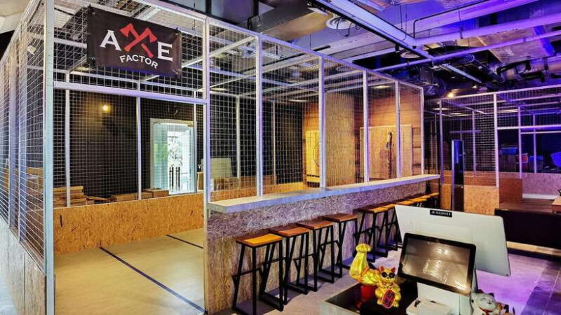 Singapore: Axe Factor (Axe Throwing Experience) - The Experience Environment