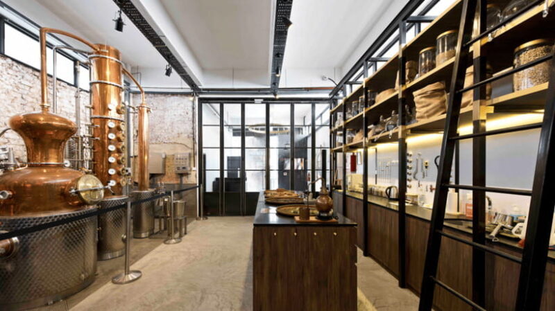 Singapore: Brass Lion Gin Distillery Tour Ticket - Meet Nala: The Copper Still
