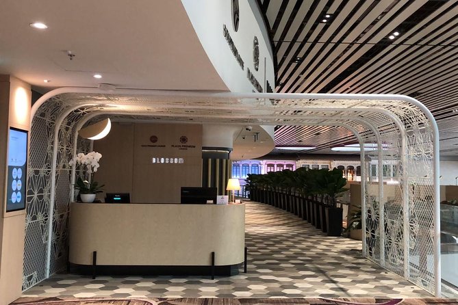 Singapore Changi Airport BLOSSOM - SATS & Plaza Premium Lounge at Terminal 4 - Lounge Timings