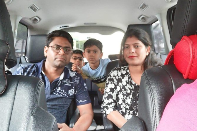 Singapore Changi Airport: Private Arrival Transfer With Meet & Greet Service - Additional Information