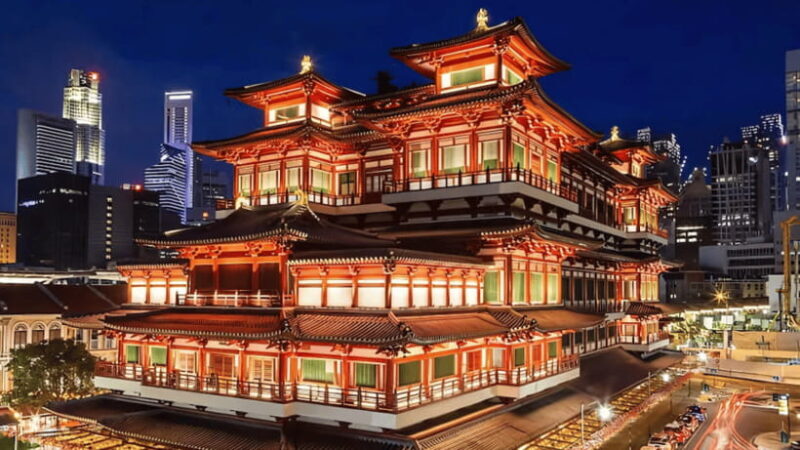 Singapore: Chinatown Hidden Treasure Walking Tour with Snack - Exploring the Itinerary in Detail
