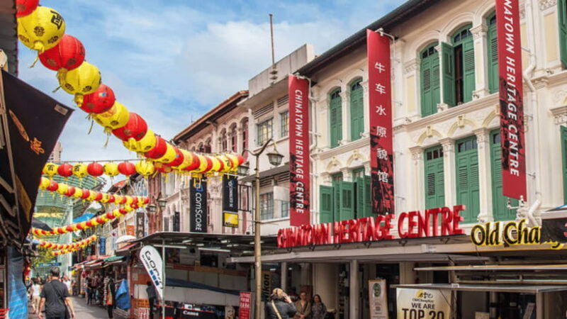 Singapore: Chinatown Hidden Treasure Walking Tour with Snack - Authenticity and Reviews