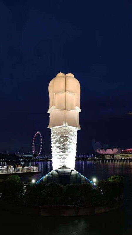 Singapore: Lau Pa Sat Night Street Food with Marina Bay Walk - Key Points