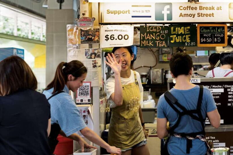 Singapore: Lau Pa Sat Night Street Food with Marina Bay Walk - What to Expect from Your Night Out