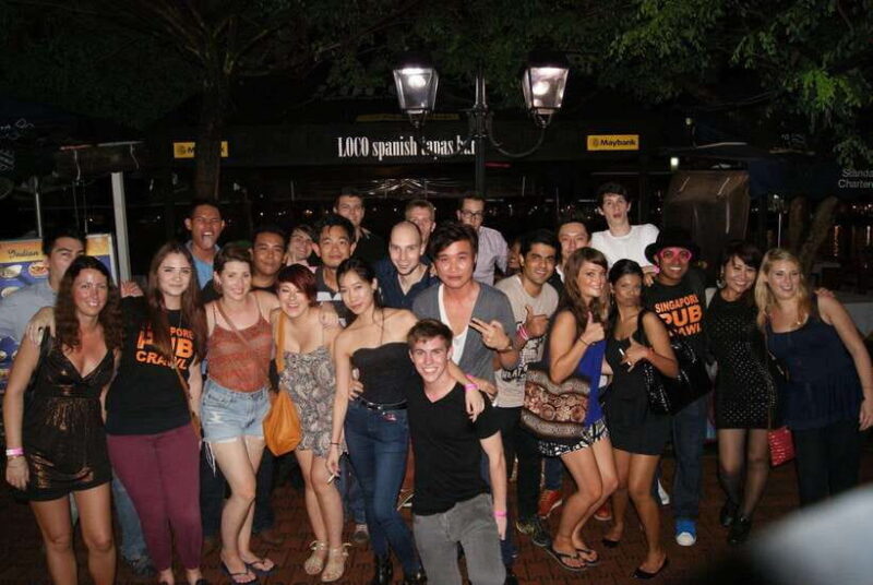 Singapore Pub Crawl - Party like a Local - The Itinerary: What You Can Expect