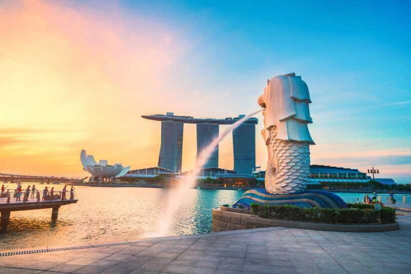 Singapore: Shared City Tour by Van/Bus - The Sum Up