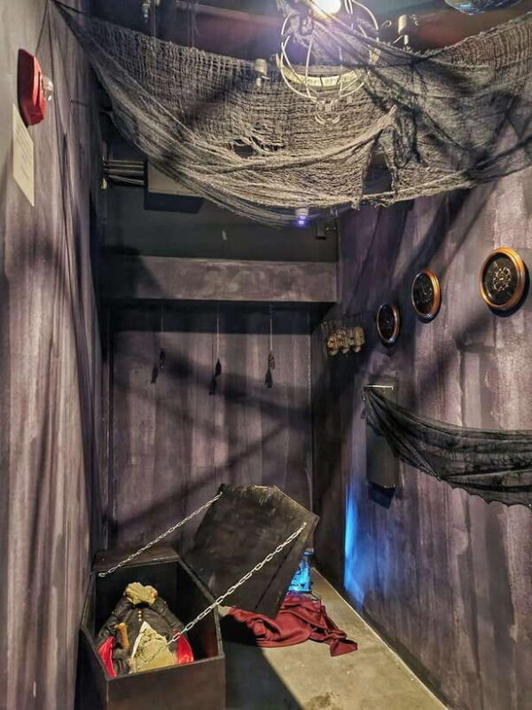 Singapore: Trapped Escape Room Entry Ticket - FAQ