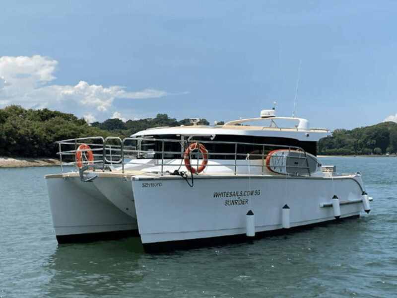 Singapore Yacht Charter onboard SunRider - The Experience: What to Expect on this Yacht Charter